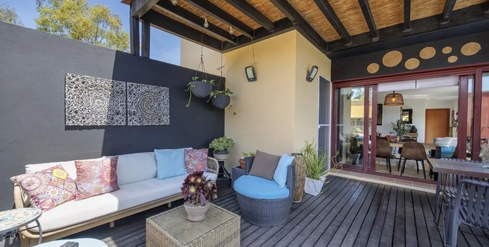 Sale of detached villa in Los Flamingos 5