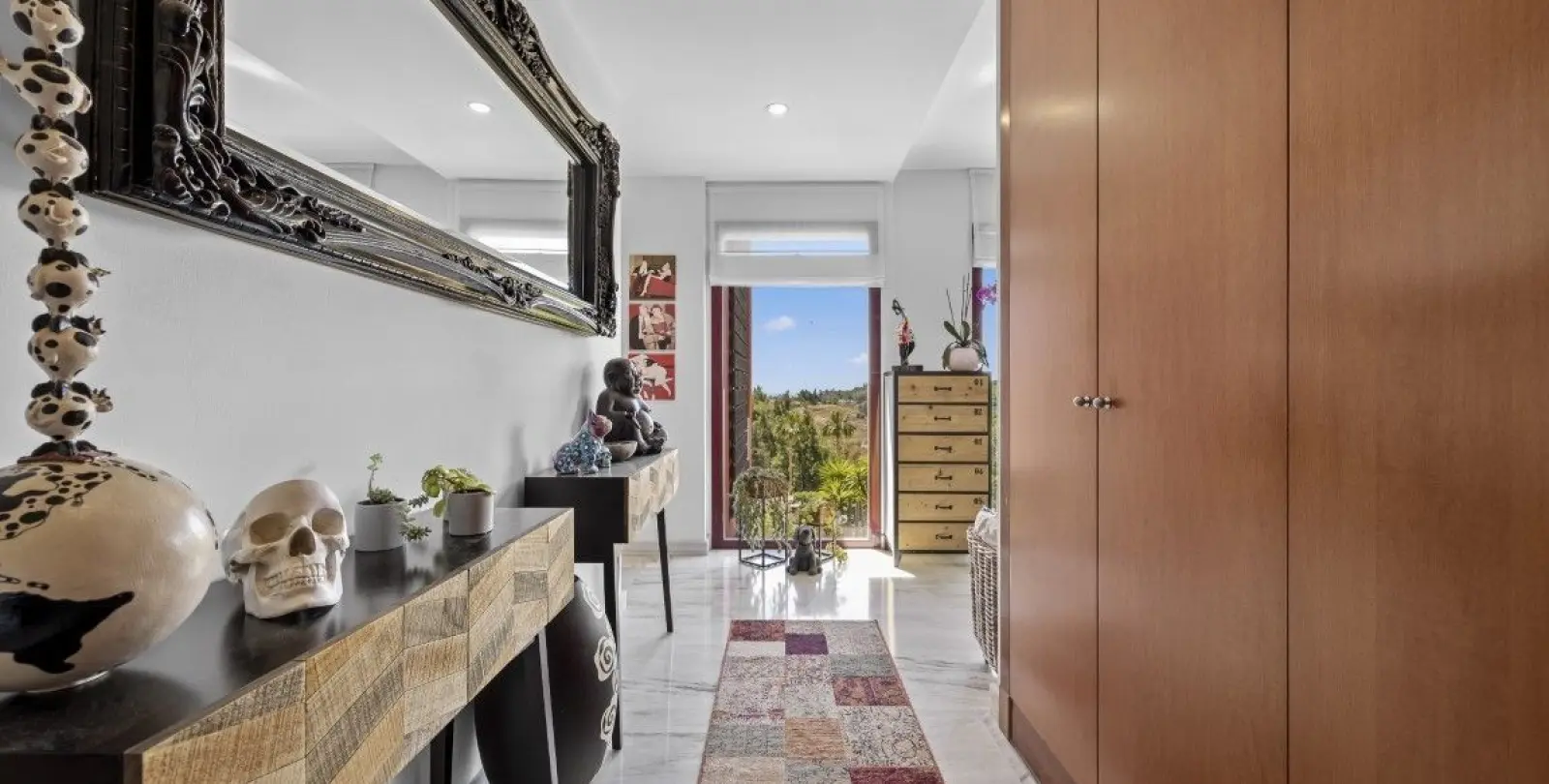 Sale of detached villa in Los Flamingos 8