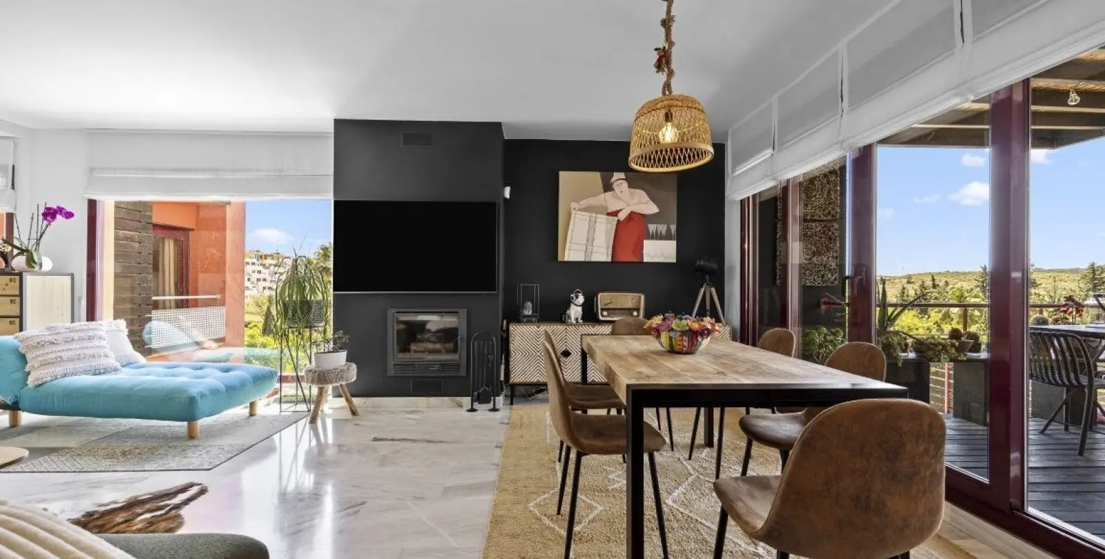 Sale of detached villa in Los Flamingos 13