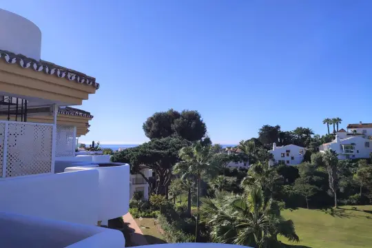 Image 6 thumb