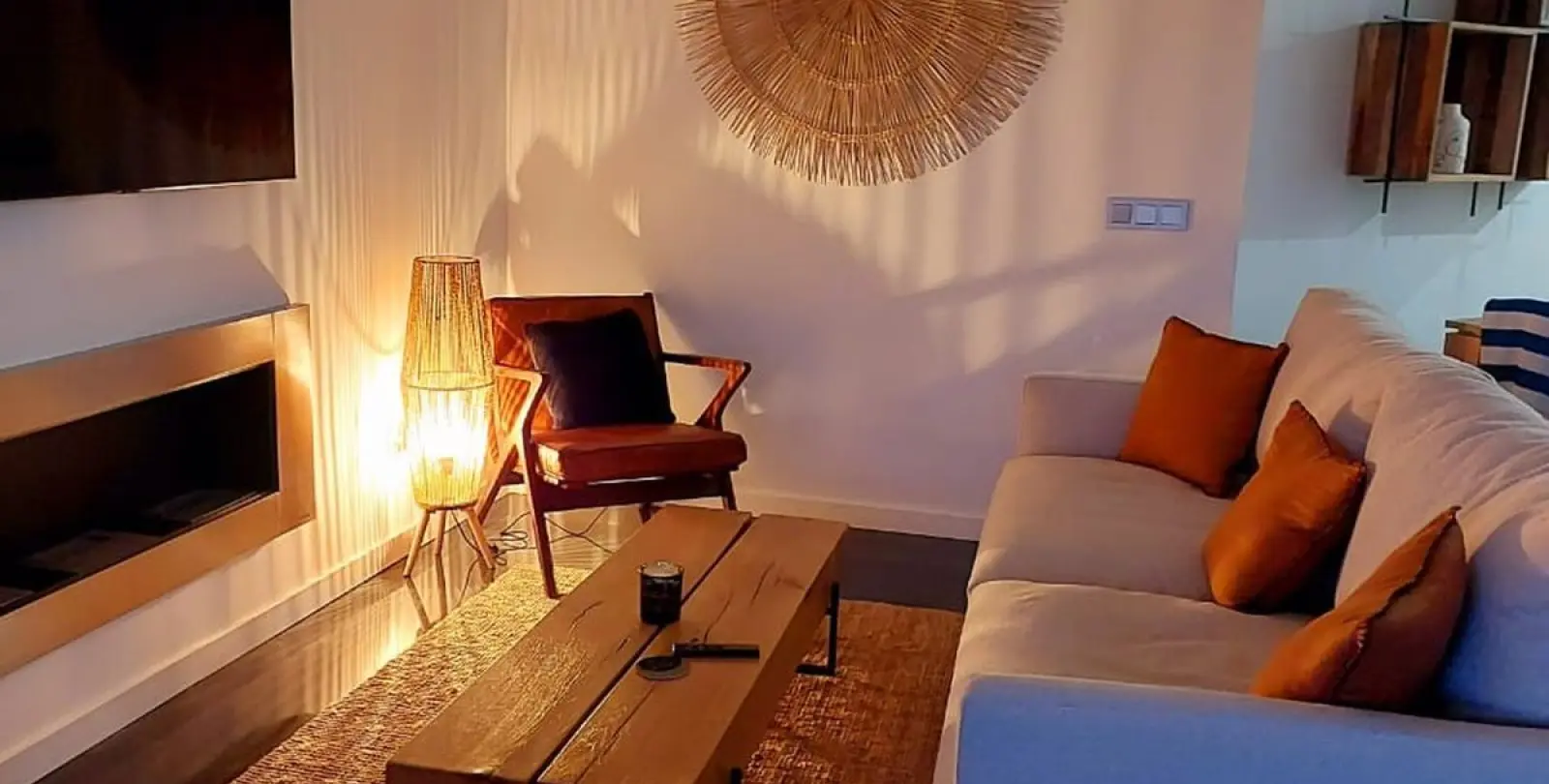Sale of penthouse in Calahonda 14