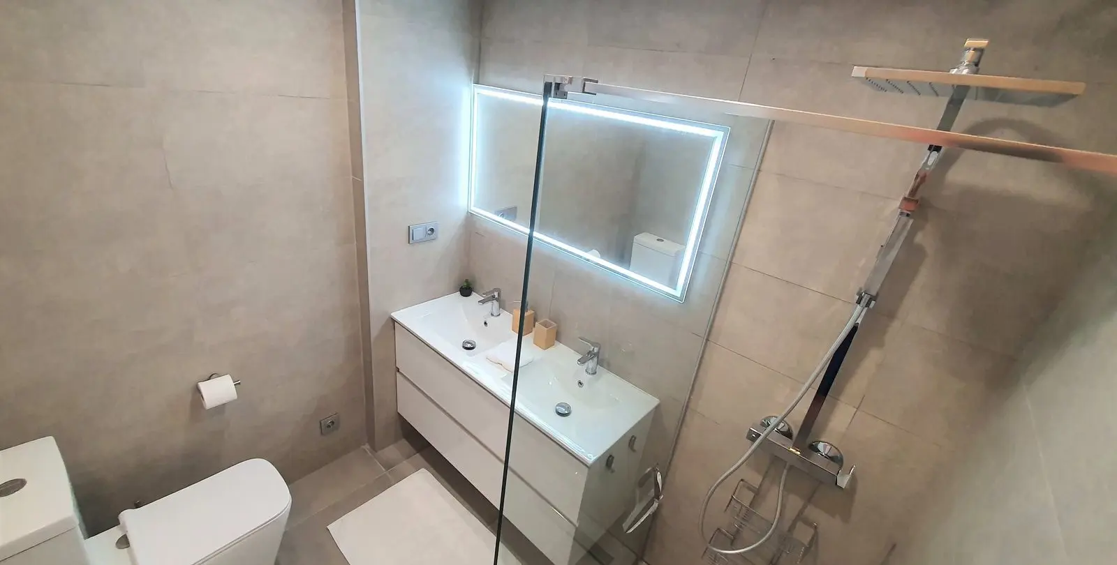 Sale of penthouse in Calahonda 39