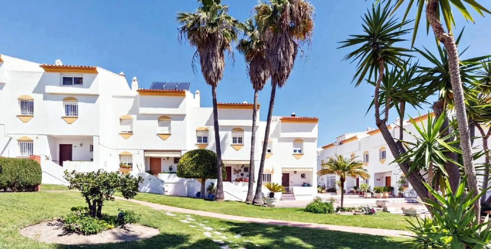 Sale of semi-detached house in Benalmadena 38