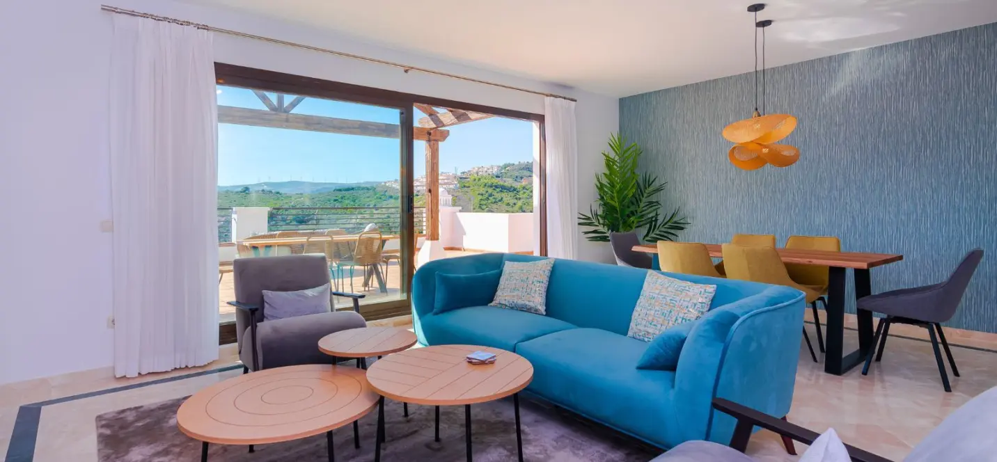 Sale of penthouse in Casares Playa 2