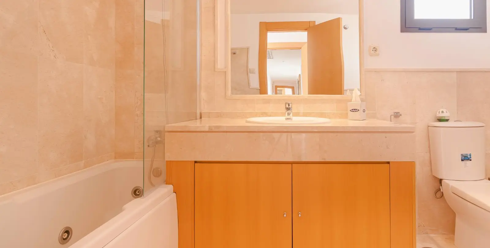 Sale of penthouse in Casares Playa 16