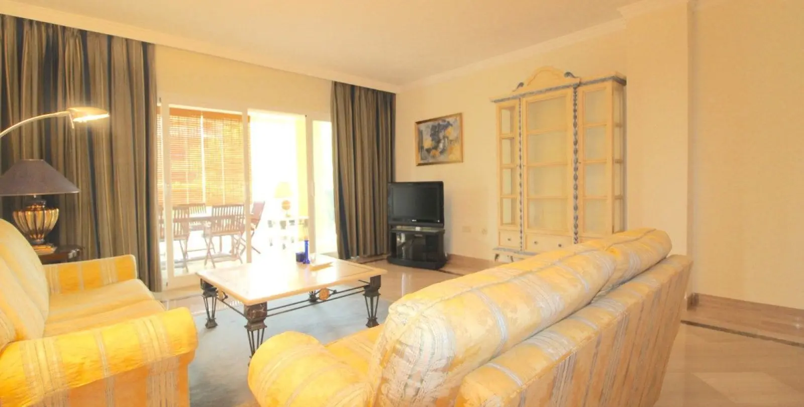 Venta de apartamento en planta baja en Bahía de Marbella 22