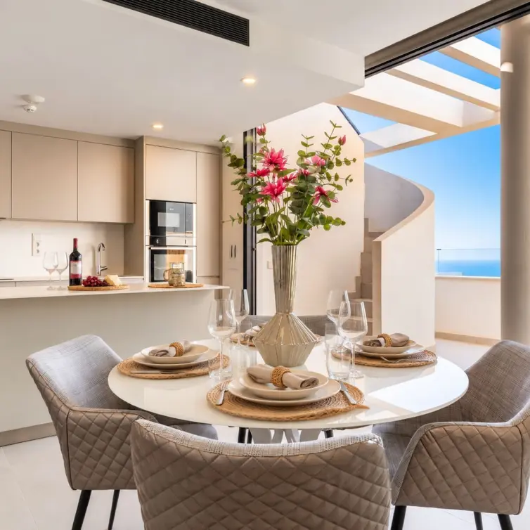 Sale of penthouse in Fuengirola