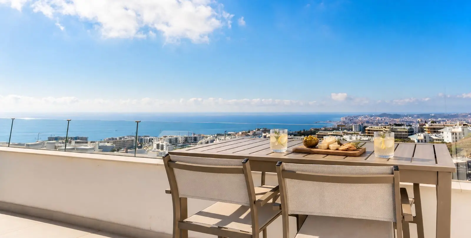 Sale of penthouse in Fuengirola 15