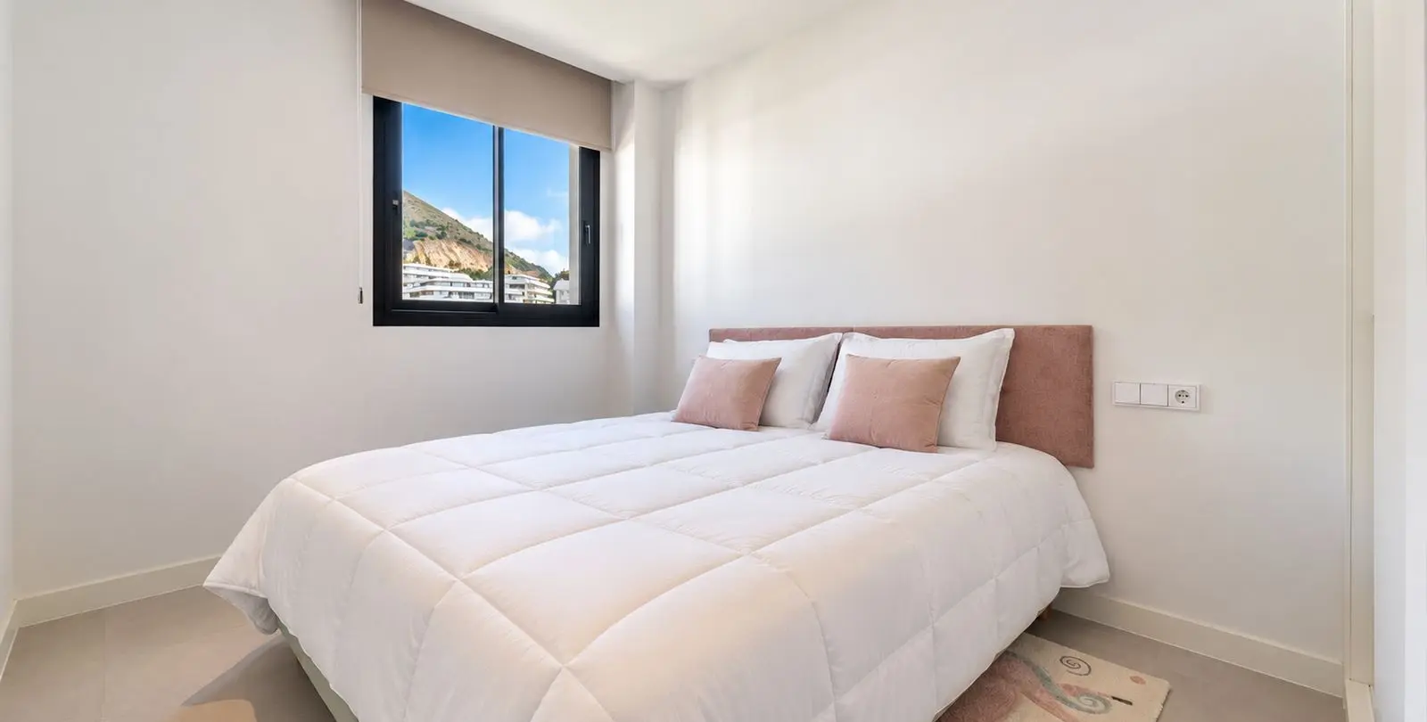 Sale of penthouse in Fuengirola 25