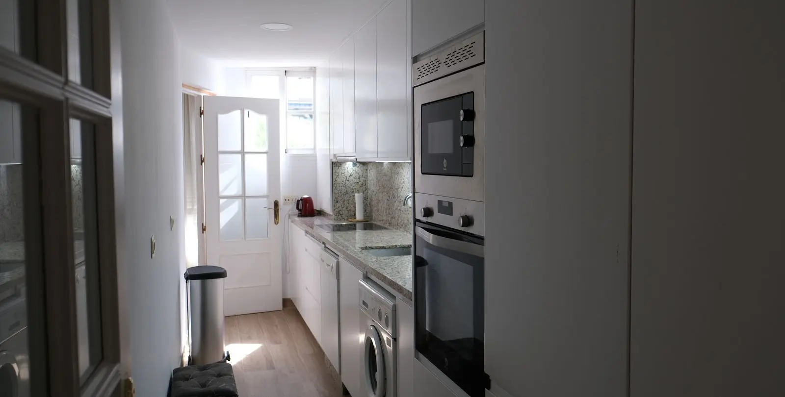 Sale of middle floor apartment in Marbella 7