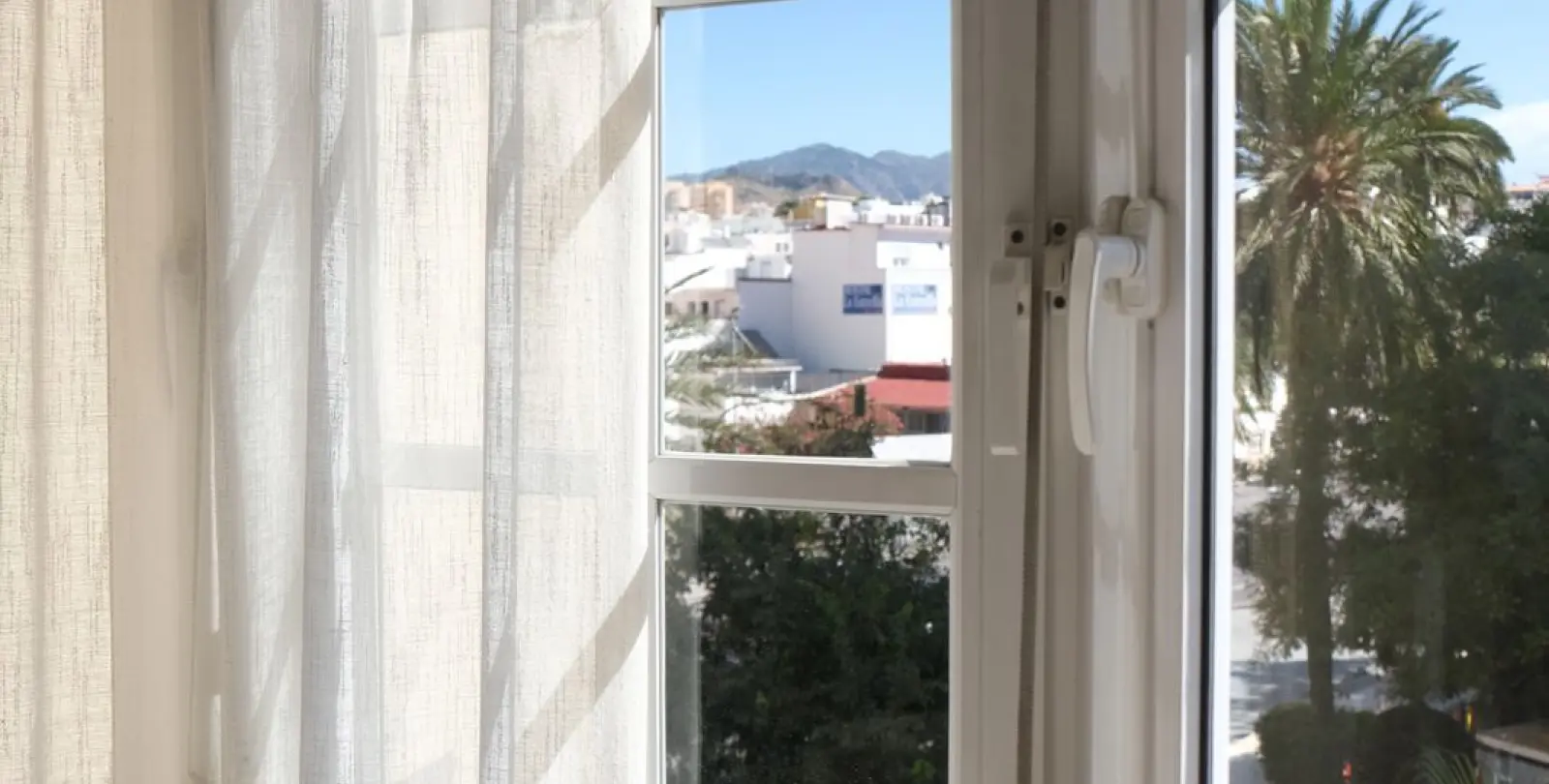 Sale of middle floor apartment in Marbella 30