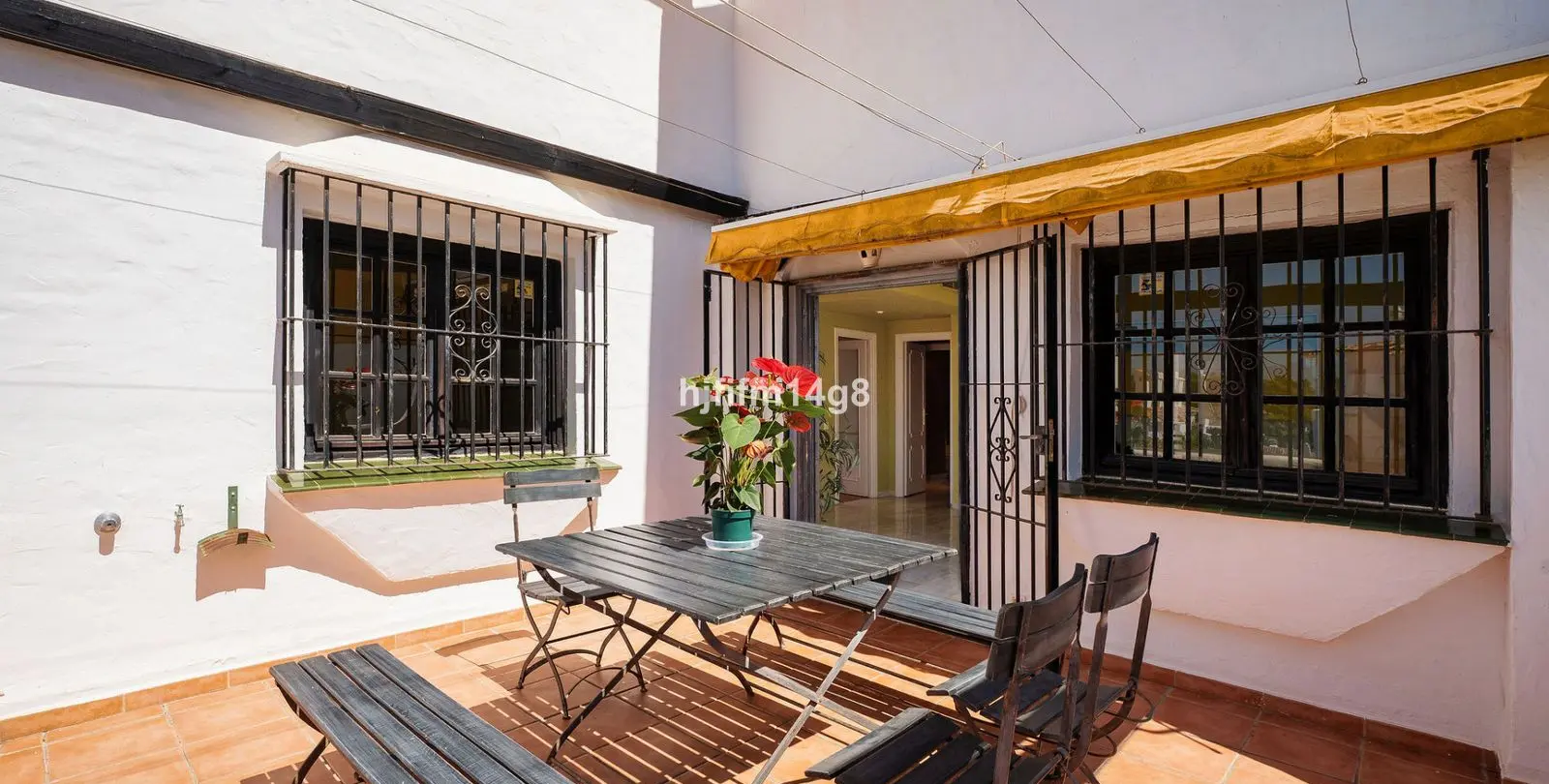 Sale of ground floor apartment in Nueva Andalucía 17
