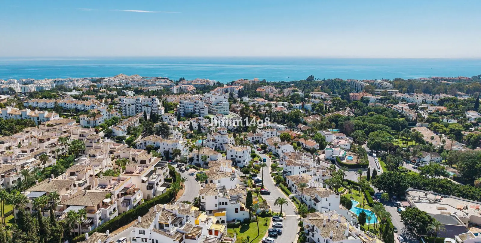 Sale of ground floor apartment in Nueva Andalucía 20