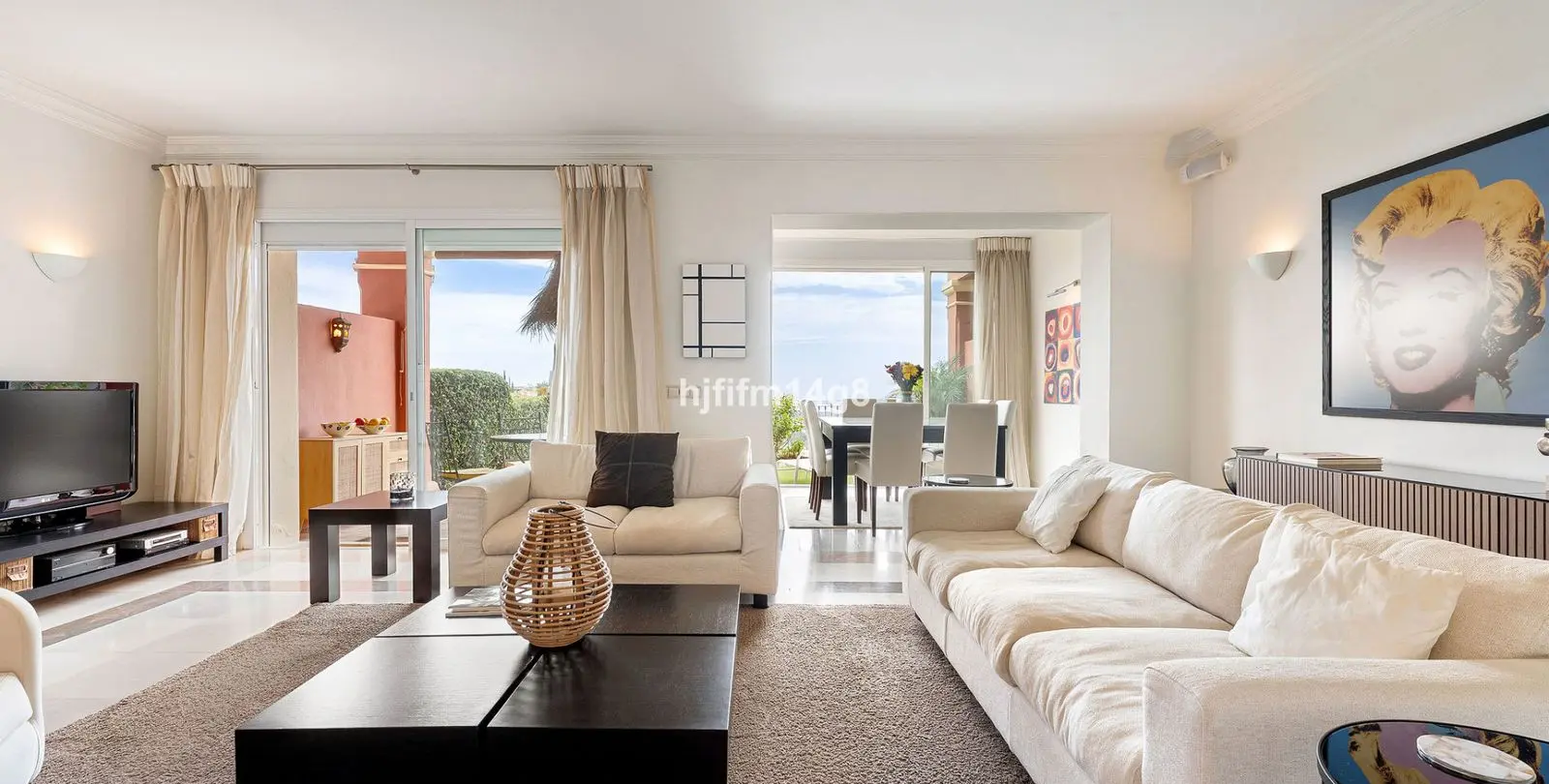 Sale of townhouse in Monte Halcones 4