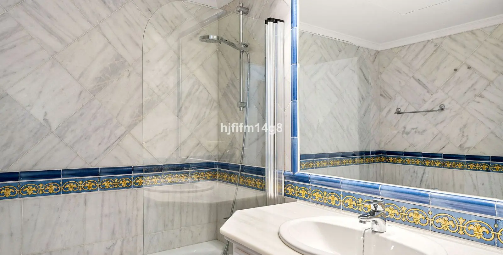Sale of townhouse in Monte Halcones 15