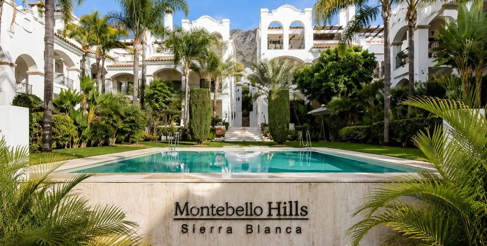 Sale of penthouse duplex in Sierra Blanca 26