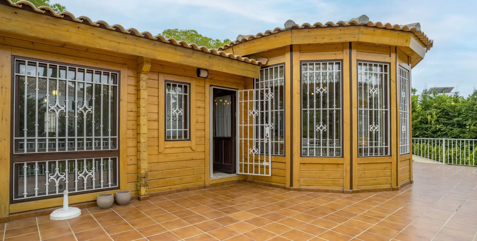 Venta de villa independiente en Elviria 2