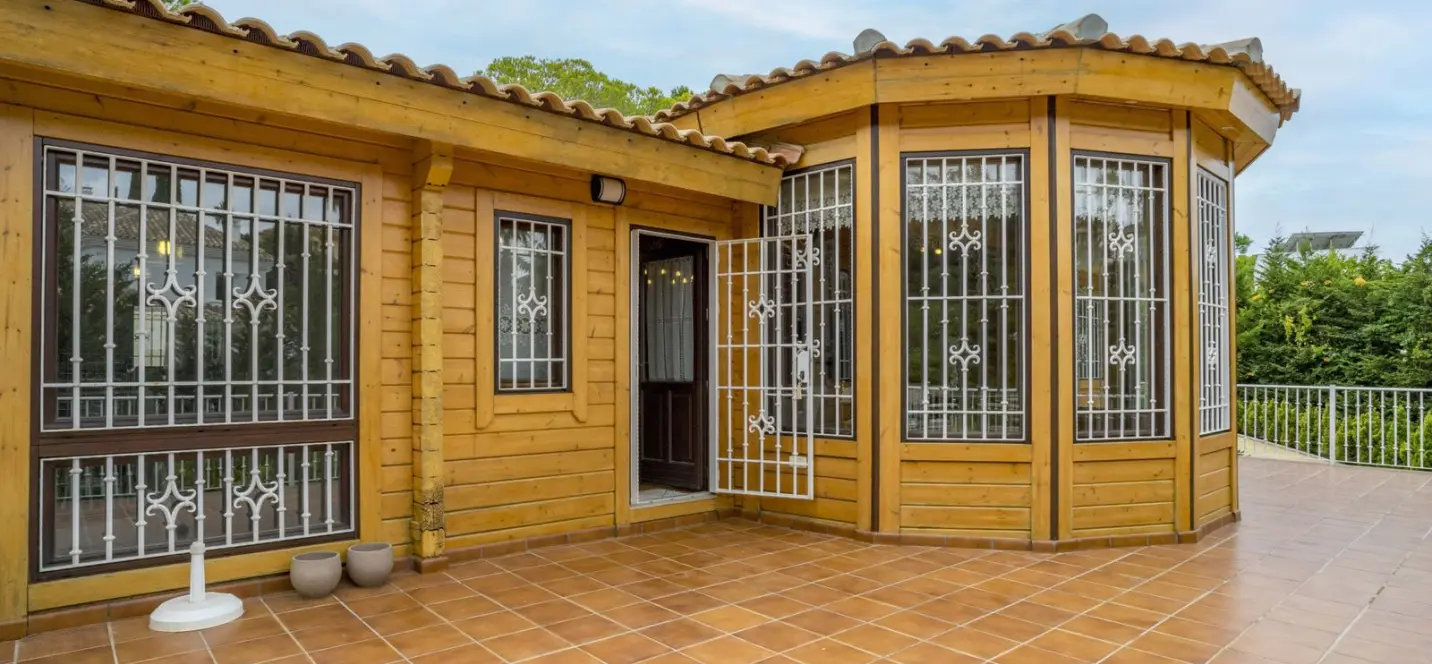 Venta de villa independiente en Elviria 1