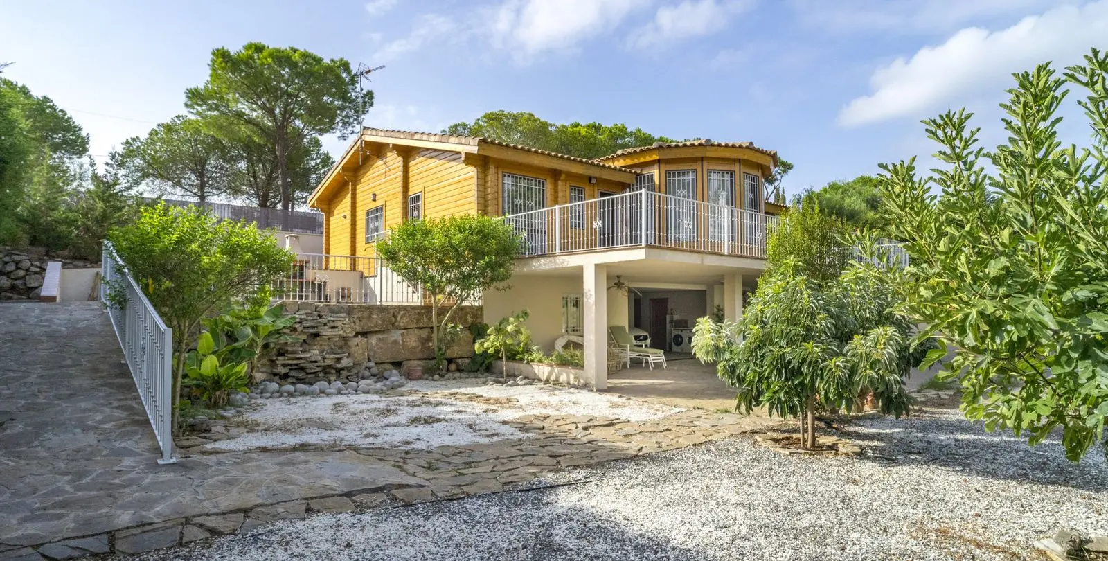Venta de villa independiente en Elviria 3