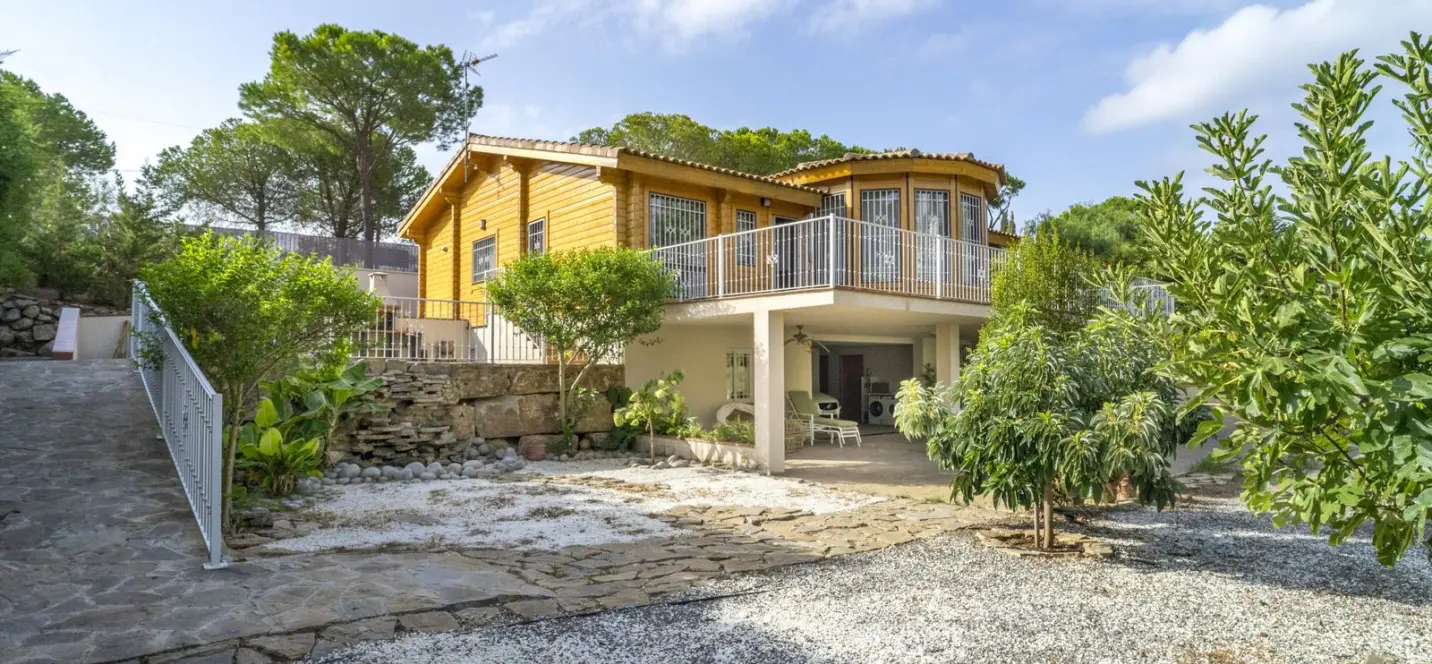 Venta de villa independiente en Elviria 2