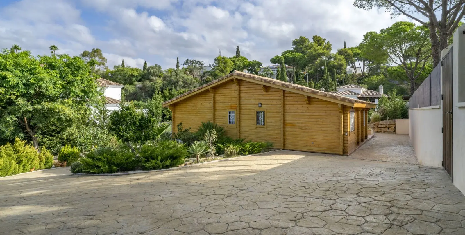 Venta de villa independiente en Elviria 8