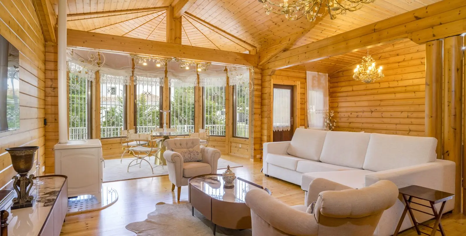 Venta de villa independiente en Elviria 24