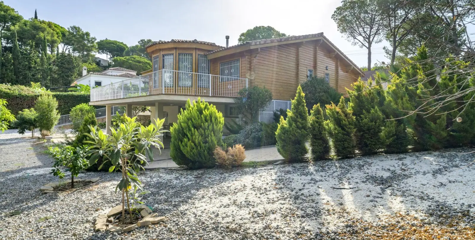 Venta de villa independiente en Elviria 34