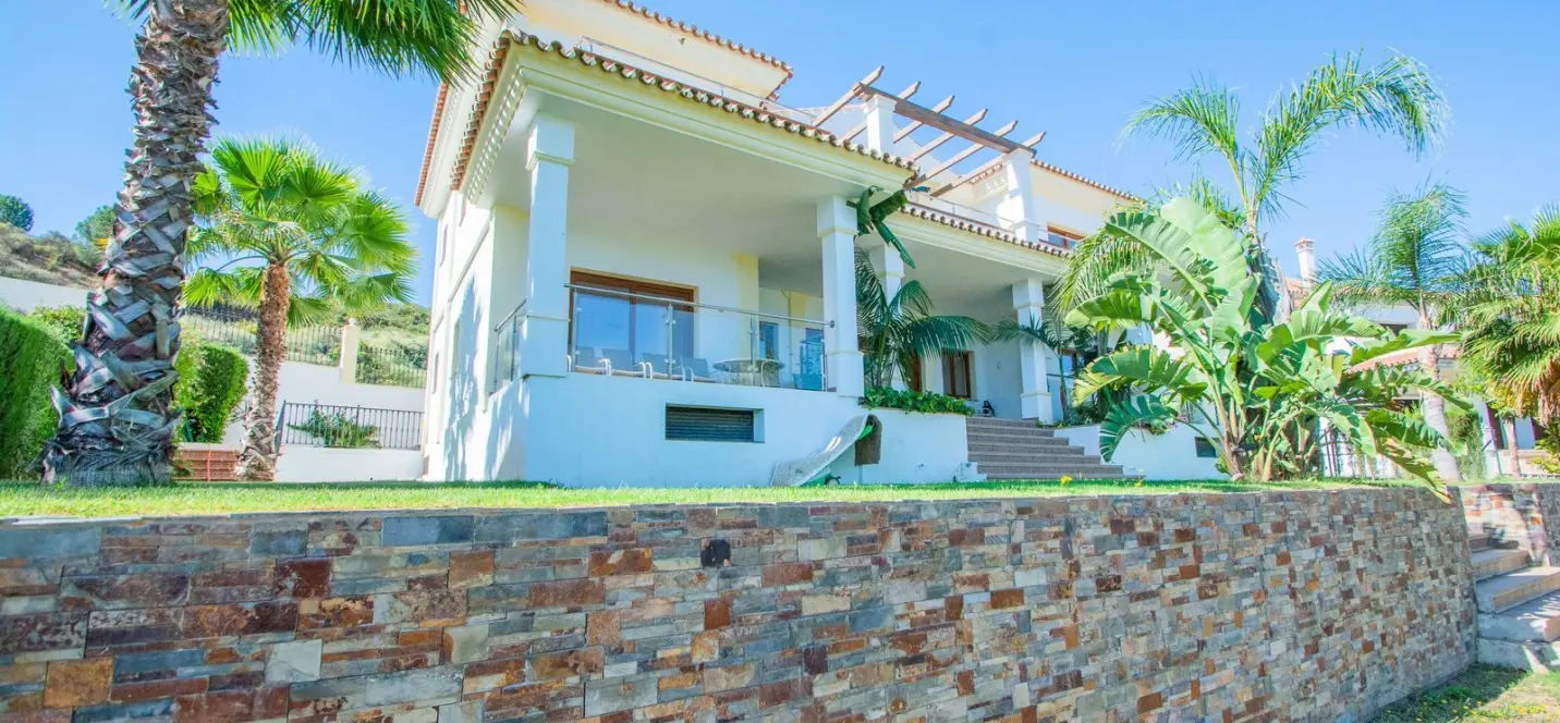 Sale of detached villa in La Cala Golf 2