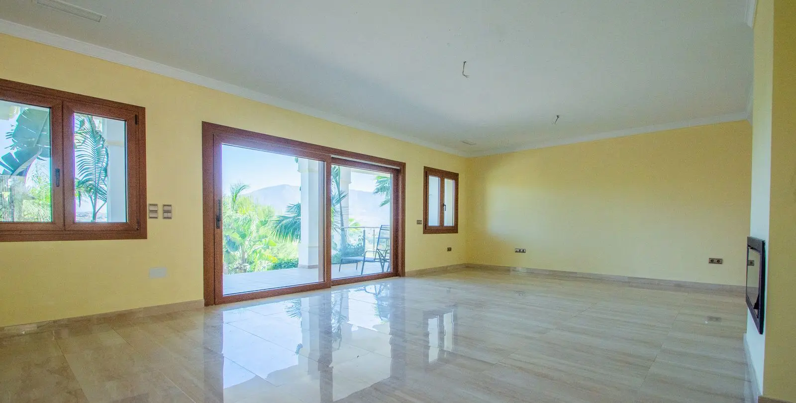 Sale of detached villa in La Cala Golf 8