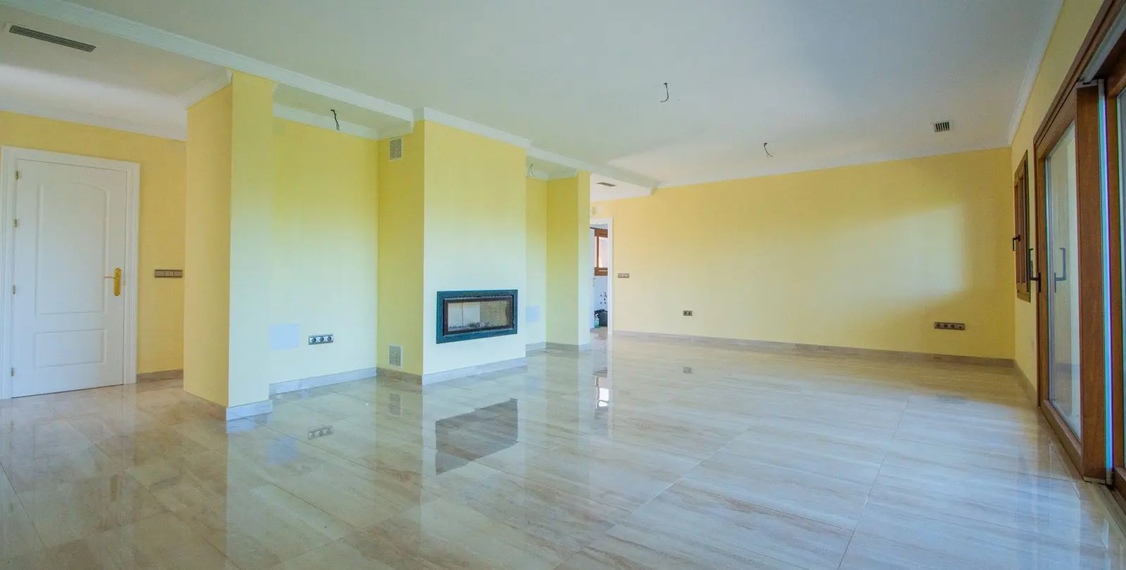 Sale of detached villa in La Cala Golf 10