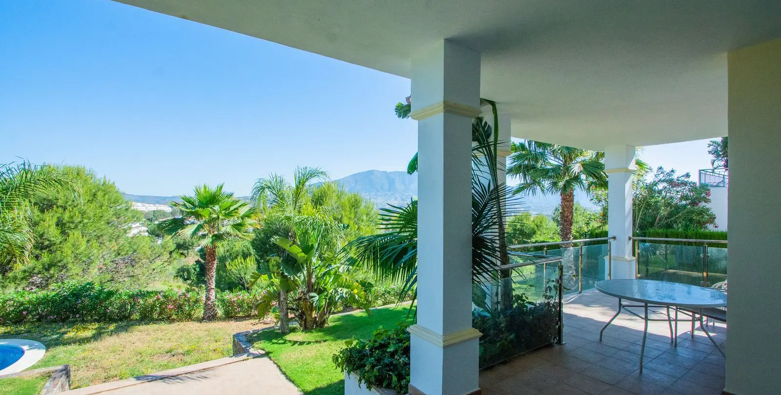 Sale of detached villa in La Cala Golf 12