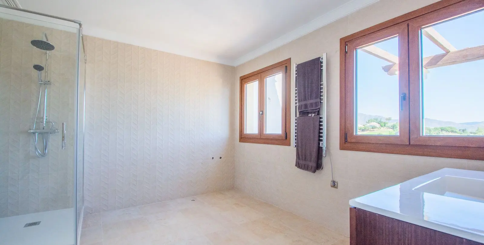 Sale of detached villa in La Cala Golf 17