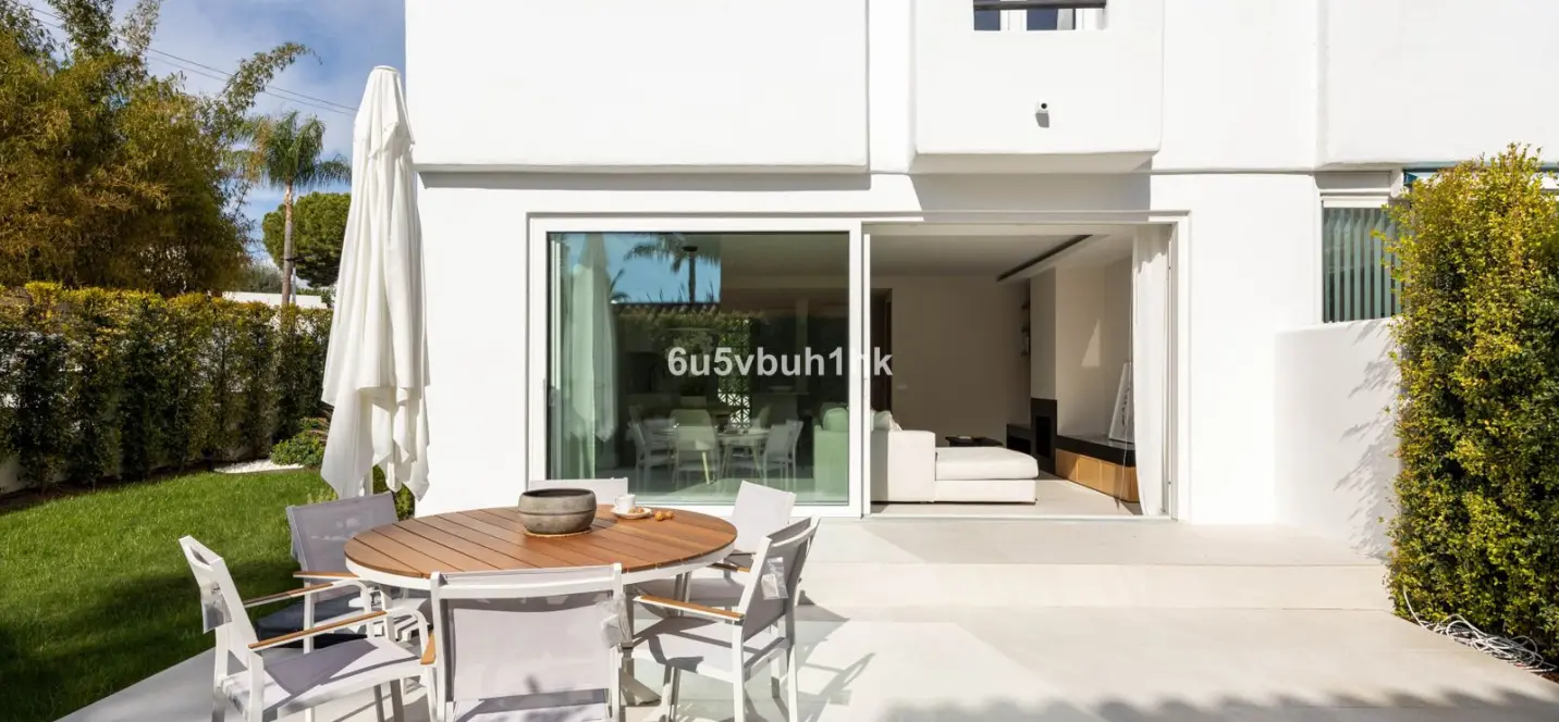 Sale of townhouse in Beach Side New Golden Mile 2