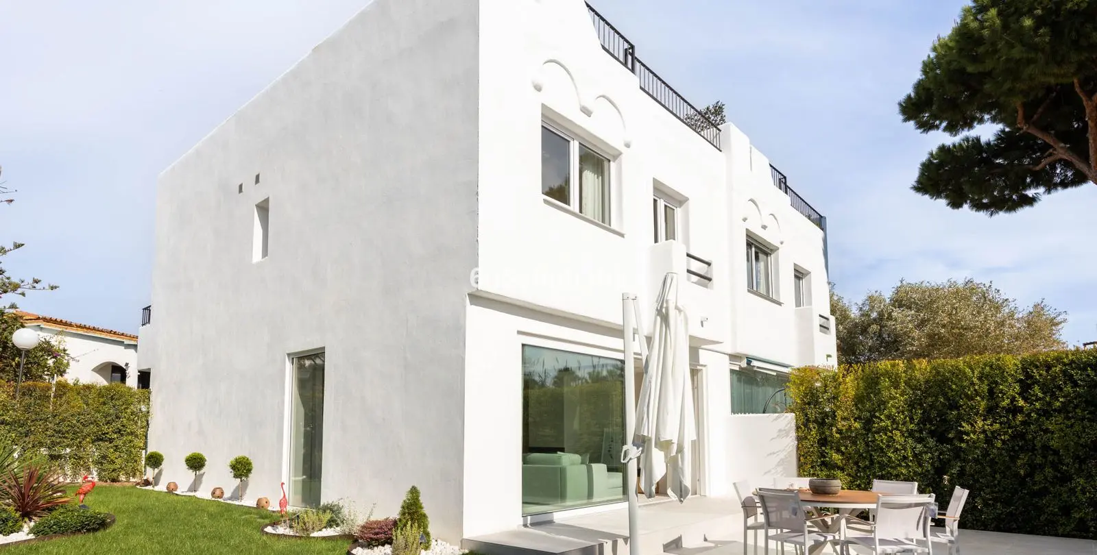 Sale of townhouse in Beach Side New Golden Mile 26
