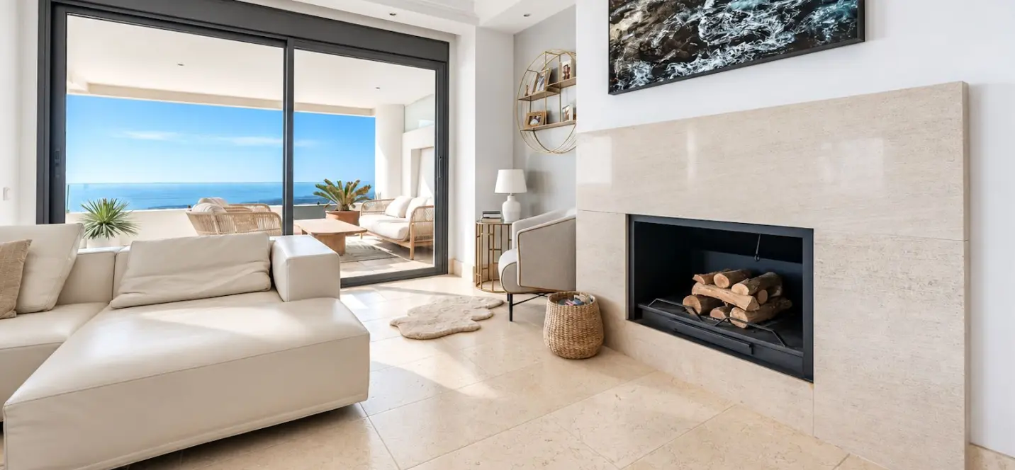 Sale of penthouse in Altos de los Monteros 3