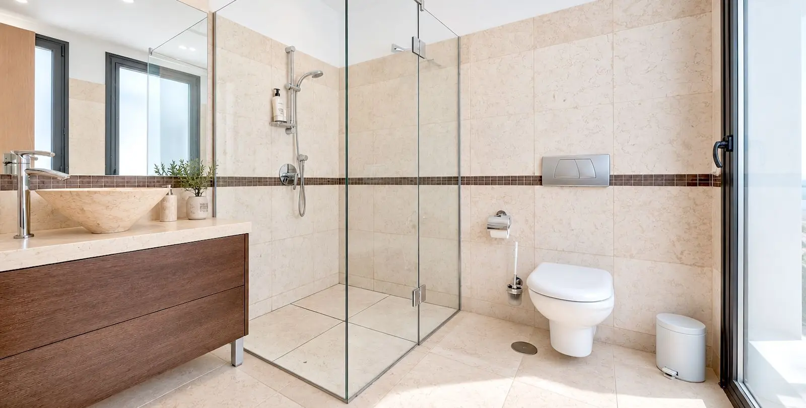 Sale of penthouse in Altos de los Monteros 19