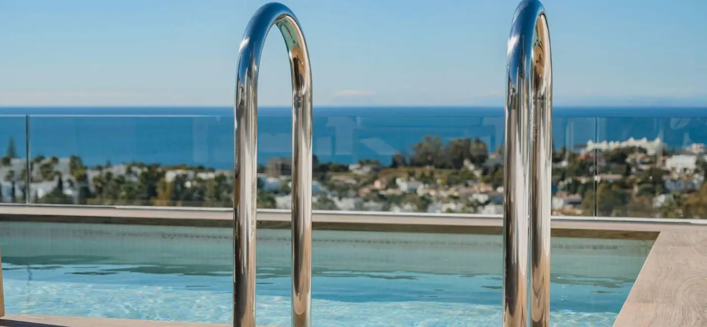 Sale of semi-detached house in Marbella 2