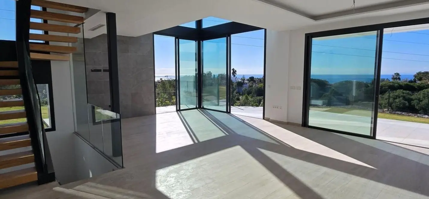 Sale of semi-detached house in Marbella 4