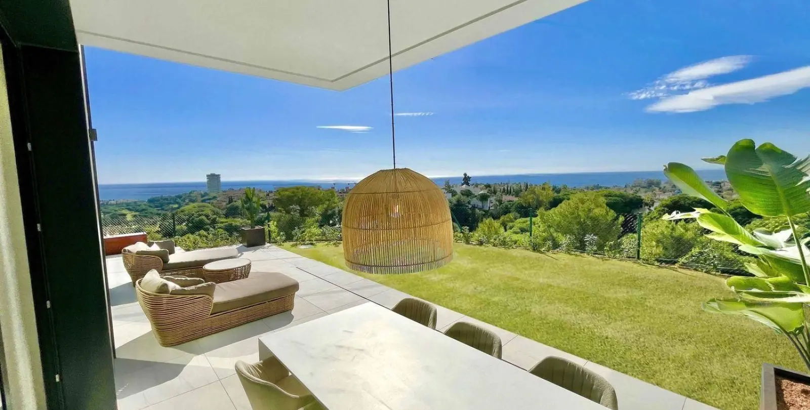Sale of semi-detached house in Marbella 15