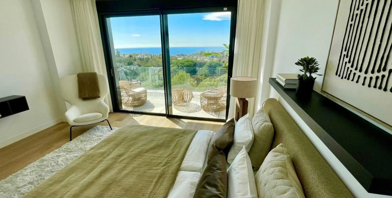 Sale of semi-detached house in Marbella 24