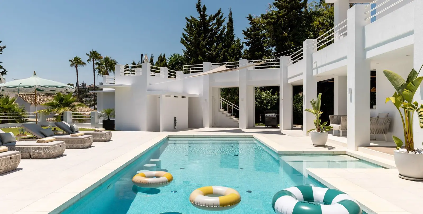 Sale of detached villa in Nueva Andalucía 5