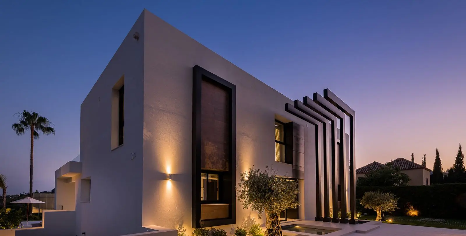 Sale of detached villa in Nueva Andalucía 39