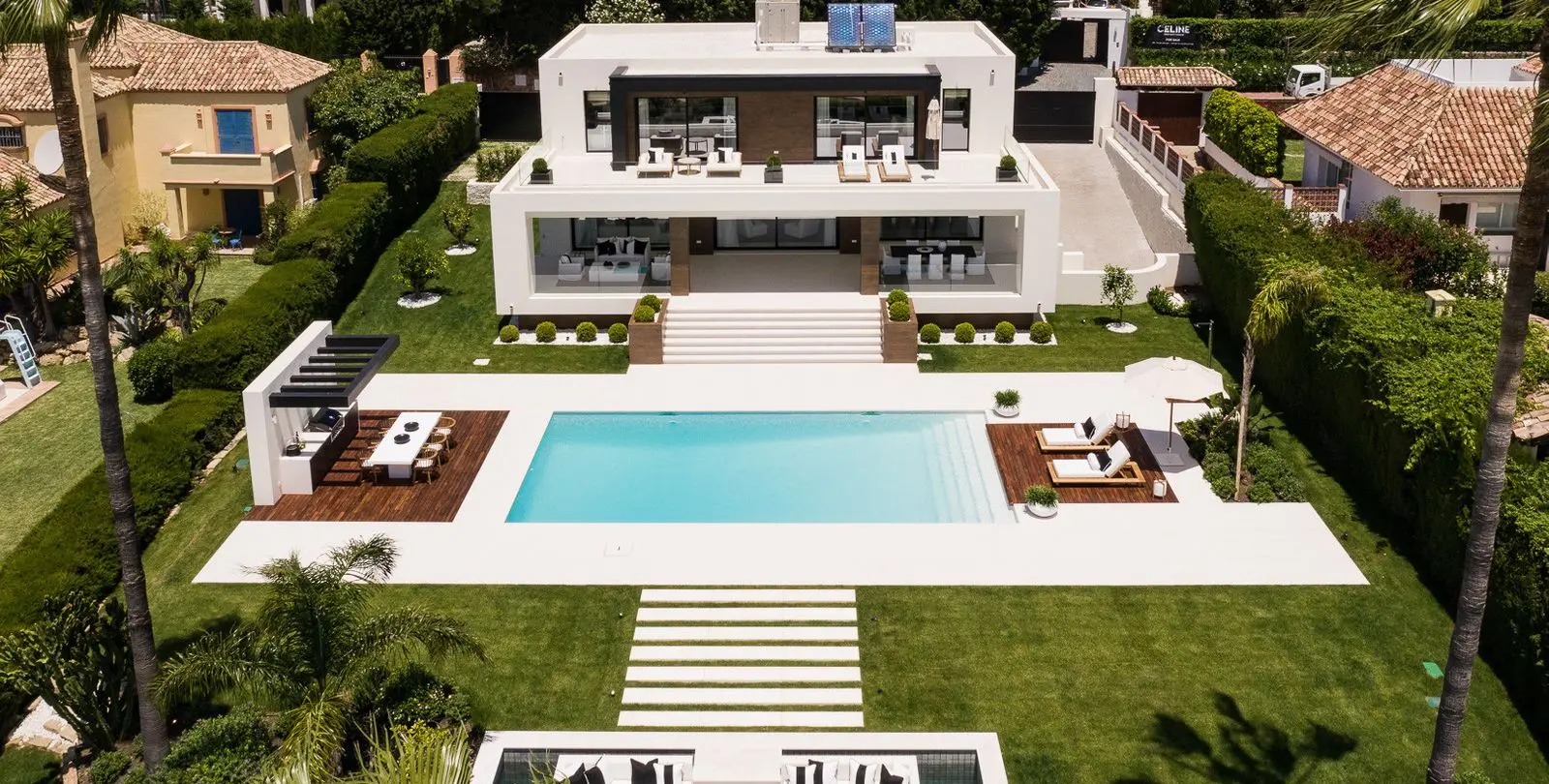 Sale of detached villa in Nueva Andalucía 78