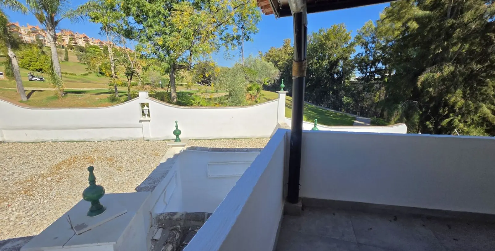Long-term rent of detached villa in Nueva Andalucía 14