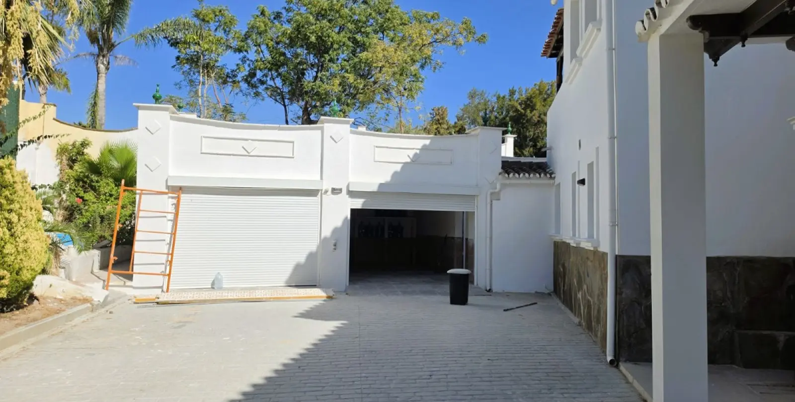 Long-term rent of detached villa in Nueva Andalucía 18