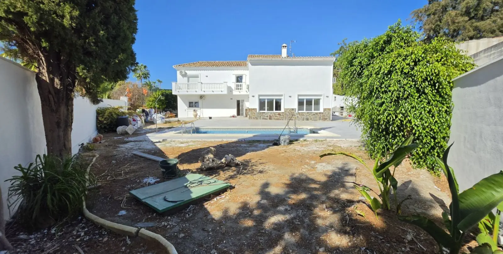Long-term rent of detached villa in Nueva Andalucía 22