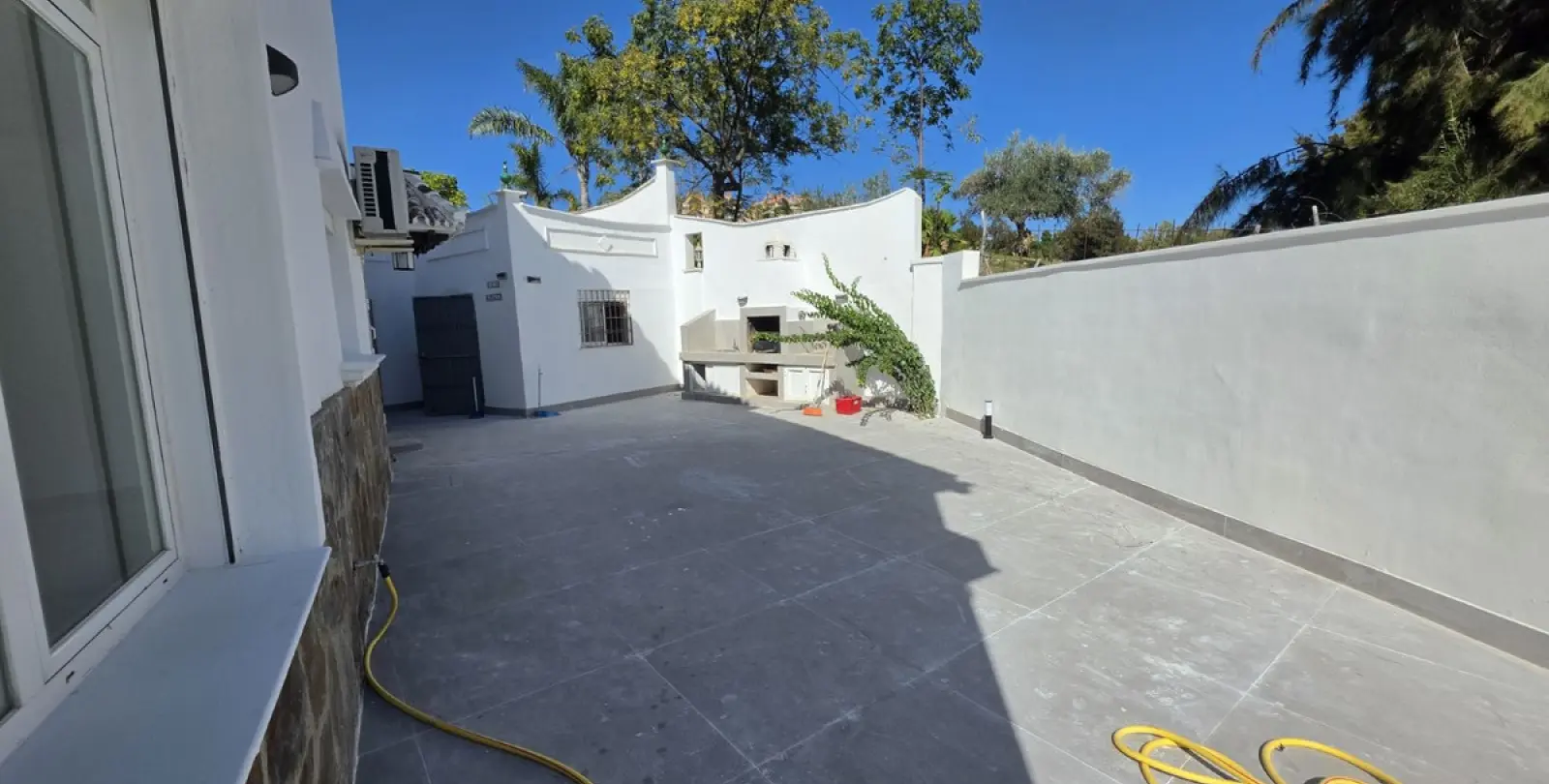 Long-term rent of detached villa in Nueva Andalucía 25