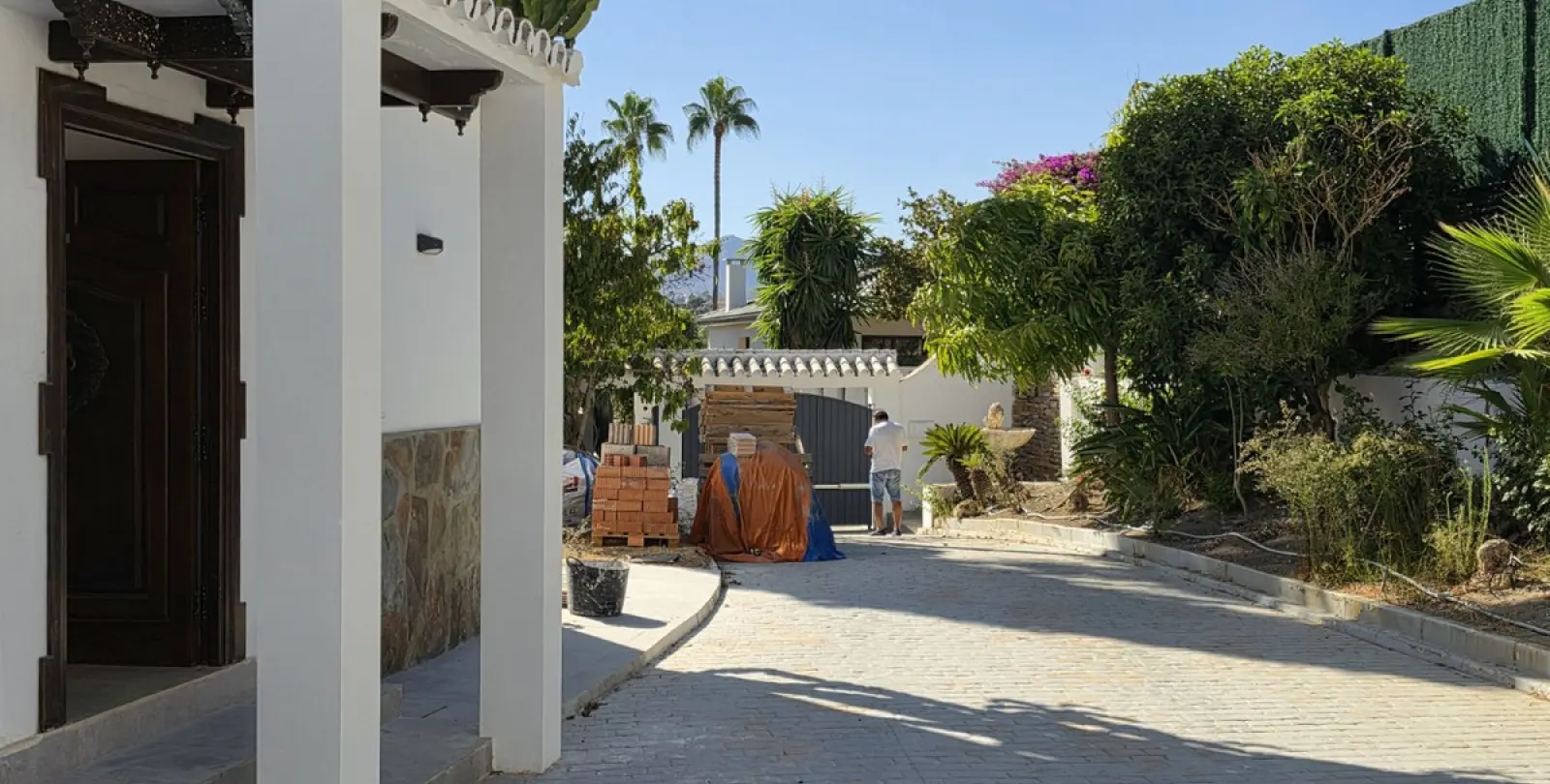 Long-term rent of detached villa in Nueva Andalucía 32