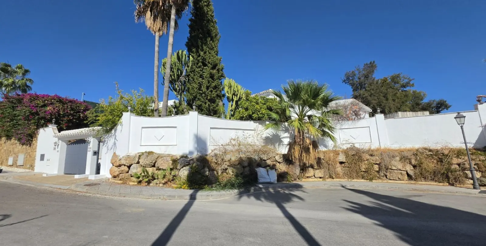 Long-term rent of detached villa in Nueva Andalucía 35