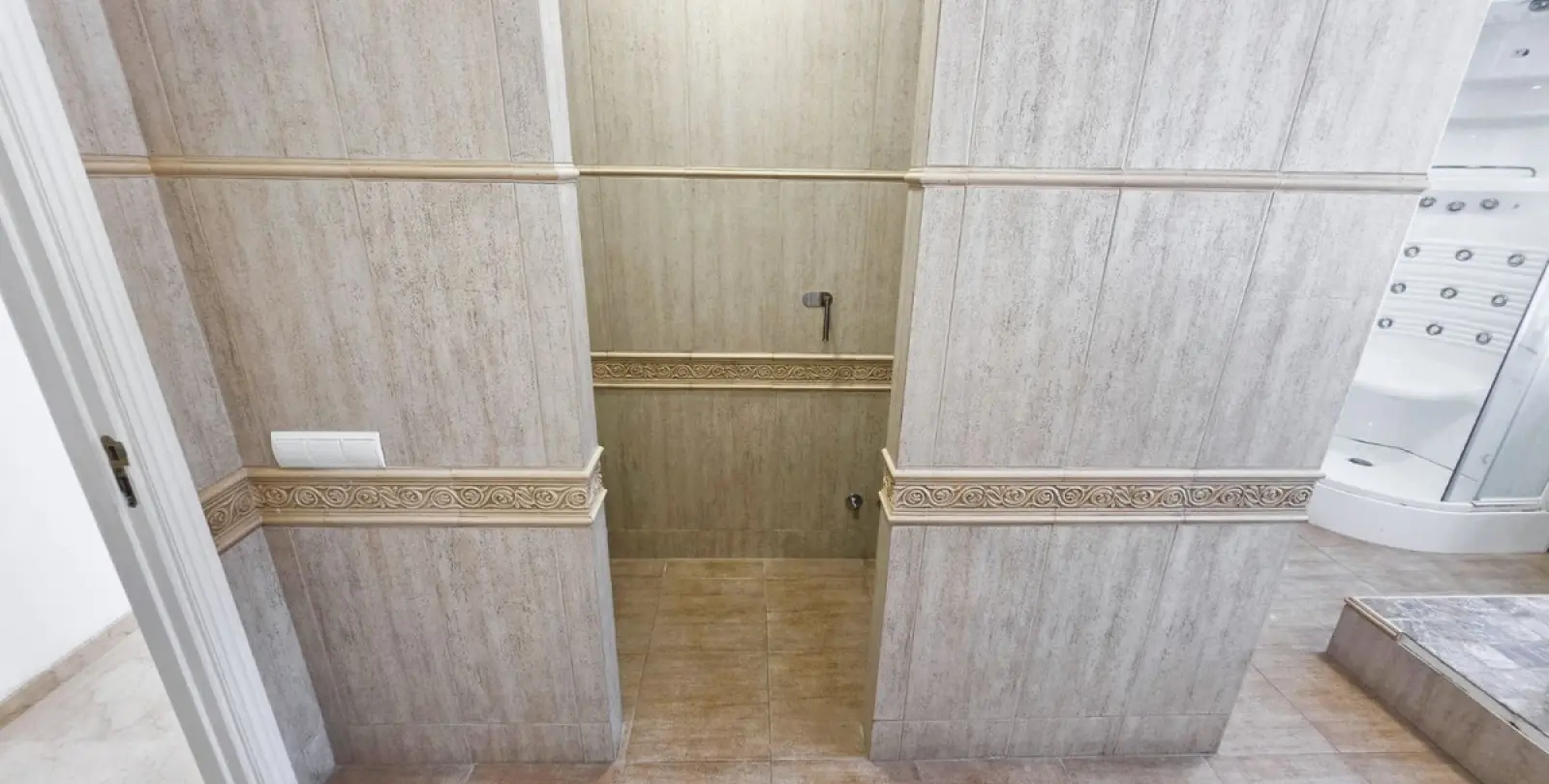 Long-term rent of detached villa in Nueva Andalucía 88